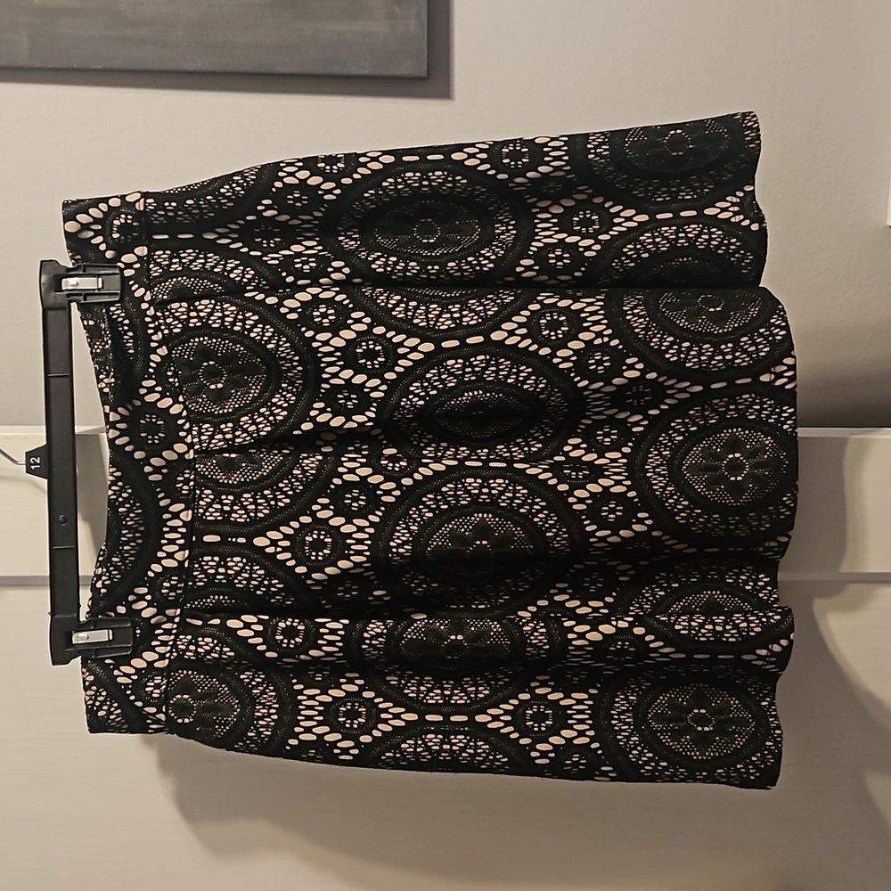 Crochet look skirt.
